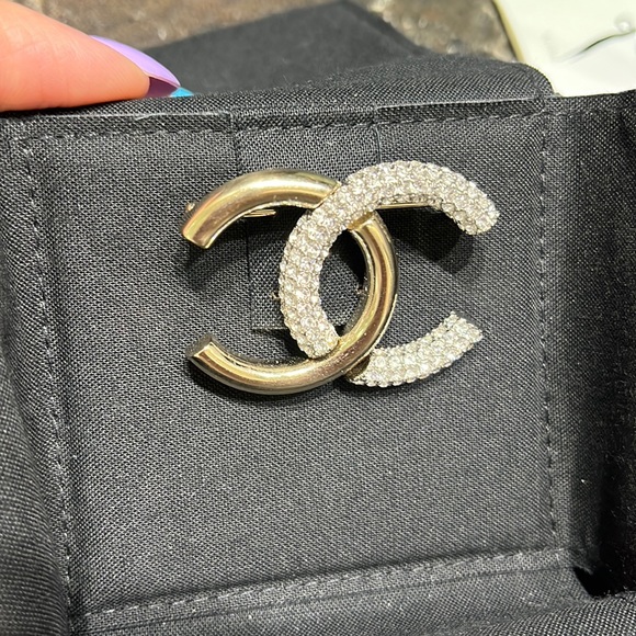 CHANEL Accessories - Brand New Chanel two-tone brooch with tags NO OFFERS